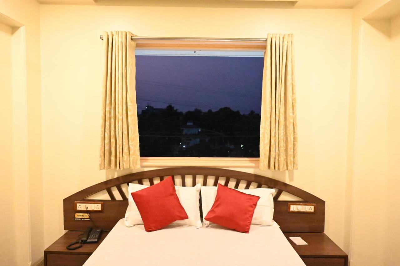 Hotel Sagar Kalyān Exterior foto